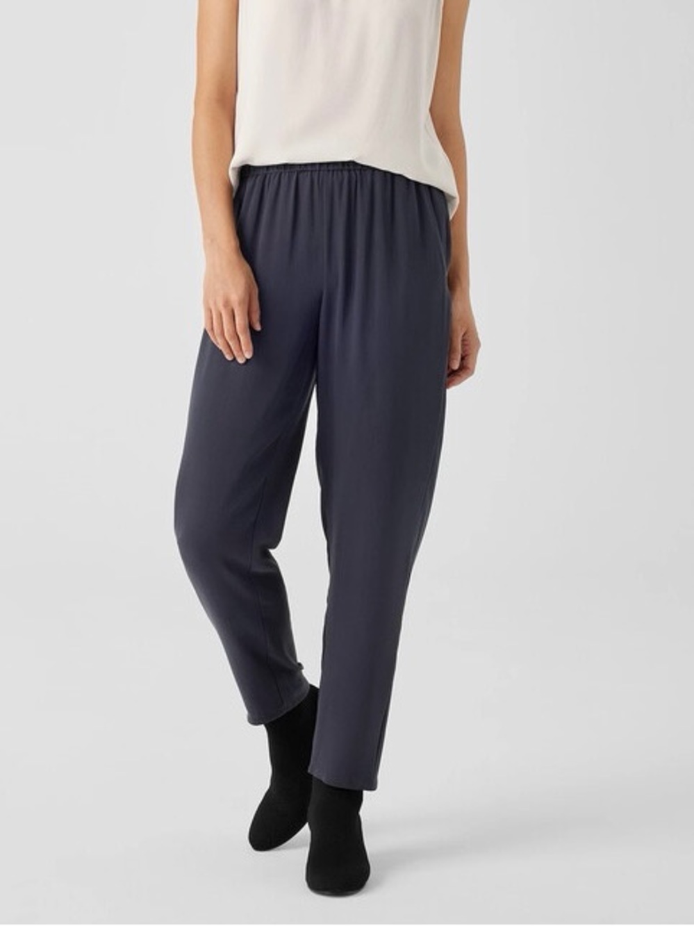 EILEEN FISHER Pleated 100% Silk Lantern Pant Women's Sz M Lagenlook Minimalist